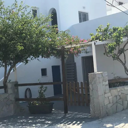 Kamara In Naousa (Paros)